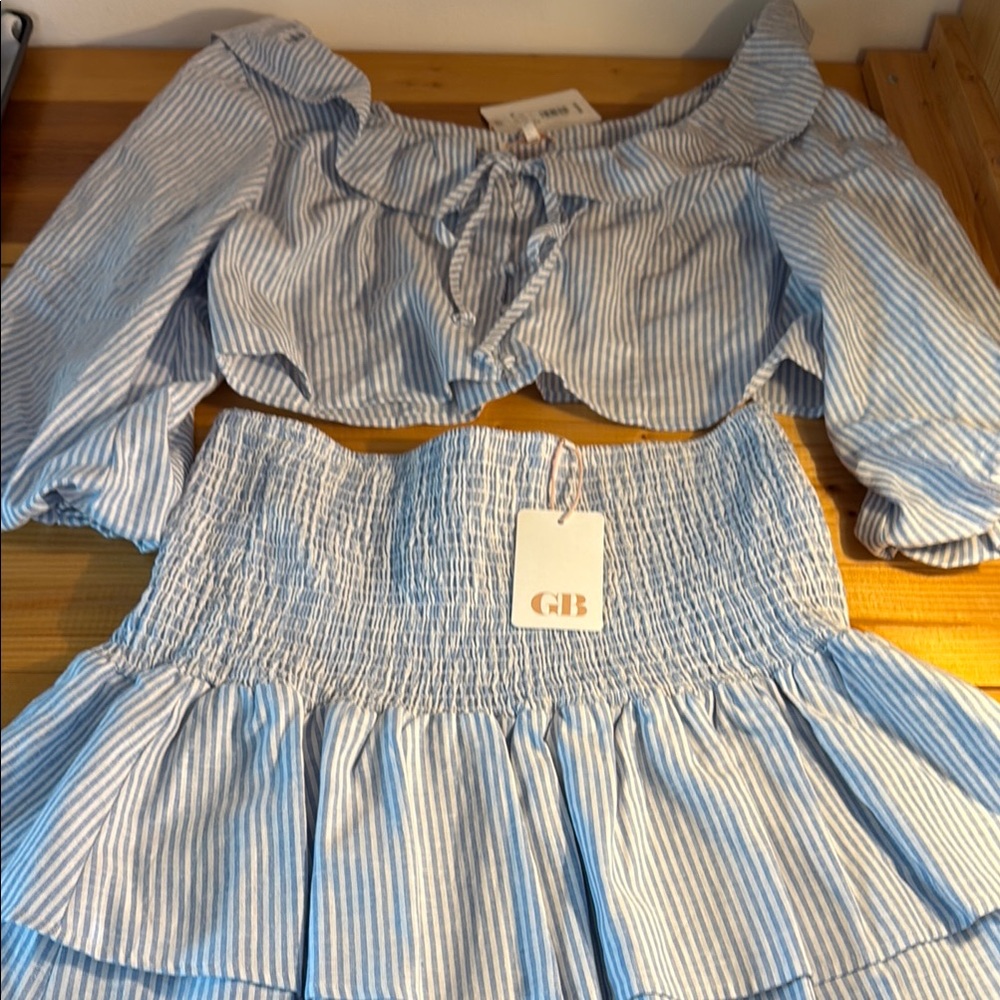 Gianni Bini Women’s Two Piece Crop Top & Skirt Set - Delta Blue/White, Size XXL
